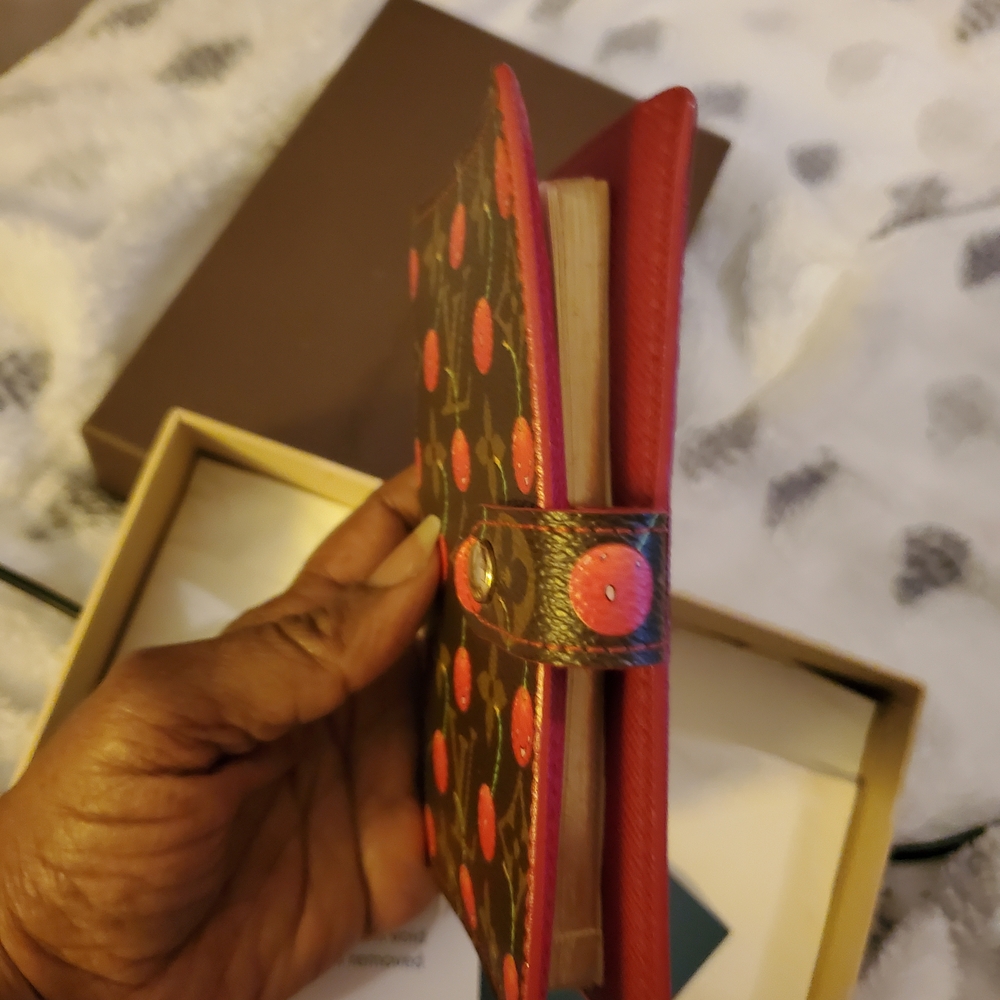 Authentic Louis Vuitton Monogram Cherry Agenda PM - Picture 13 of 17